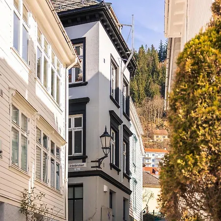 Apartment Dinbnb L 300 To Bryggen L Style House Revamped 2023 *