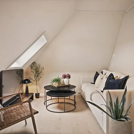 Dinbnb L 300 To Bryggen L Style House Revamped 2023