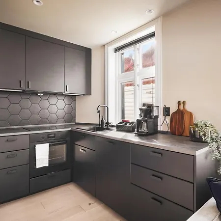 Dinbnb L 300 To Bryggen L Style House Revamped 2023 아파트 *